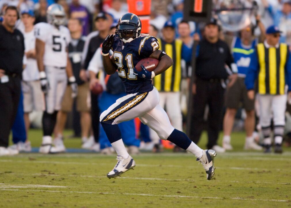 2006: LaDainian Tomlinson rushes for 28 TDs